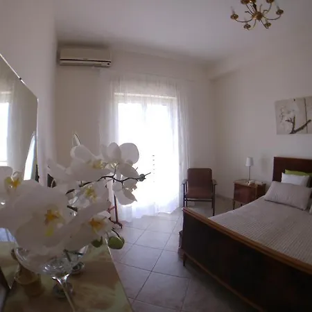 Mennulavirdi Country House